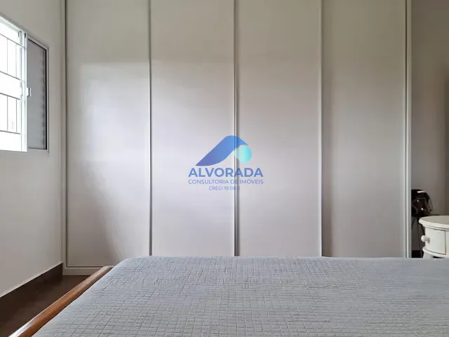 Casa 3 quartos e 2 banheiros, à venda, no bairro Condomínio Residencial Mantiqueira em São José dos Campos