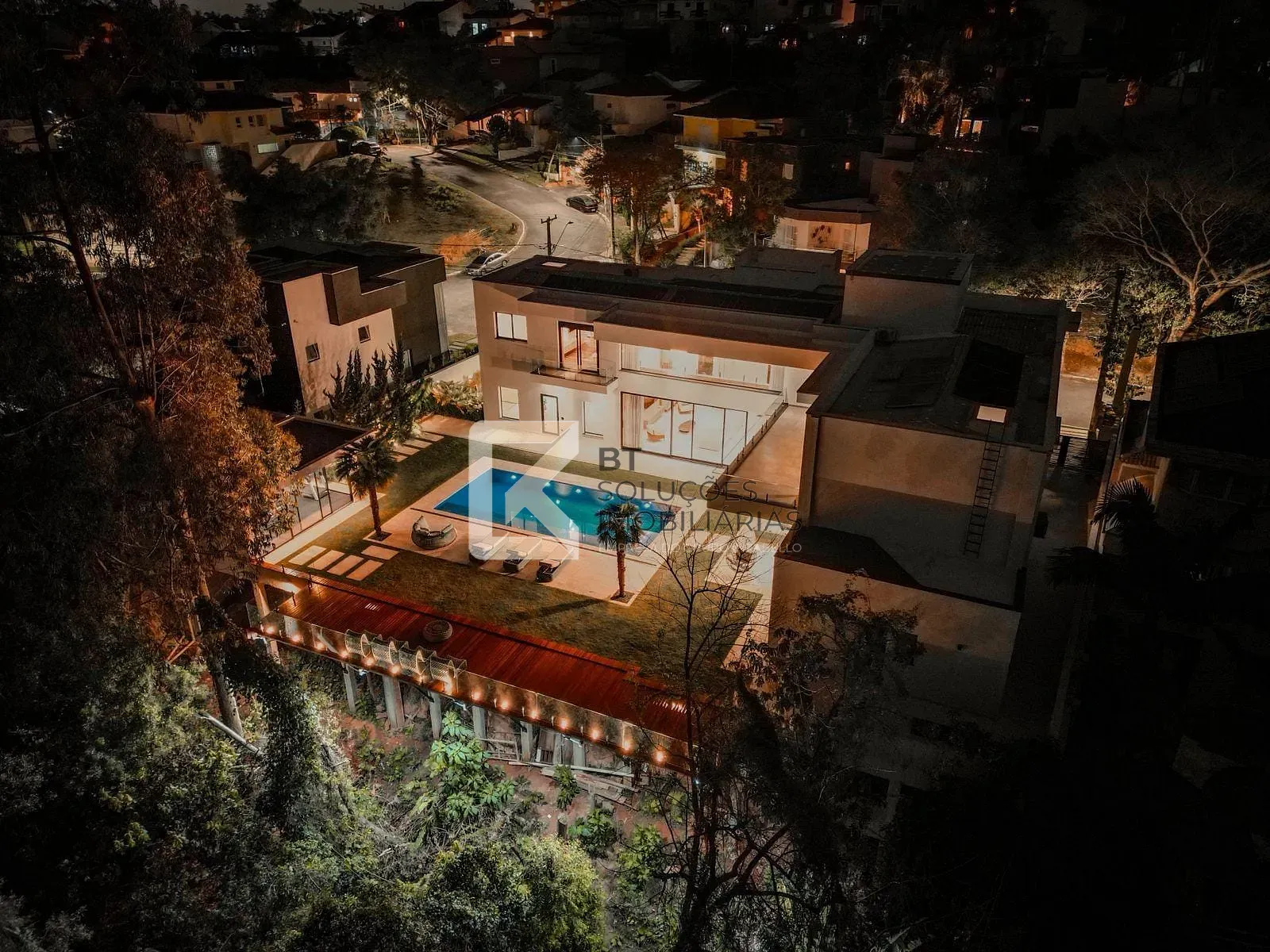 Casa, 4 quartos, 700 m² - Foto 35