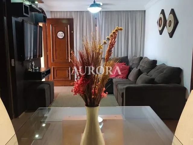 Casa com 220m² 3 quartos e 3 banheiros, à venda, no bairro C. H. Armindo Guazzi em Londrina