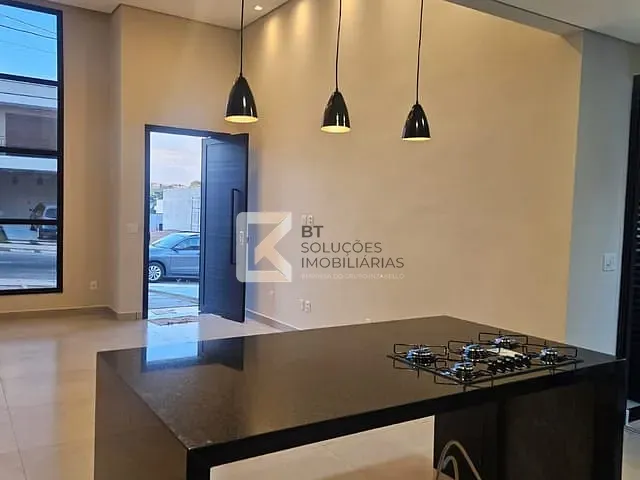 Casa com 200m² 3 quartos e 2 banheiros, à venda, no bairro Vila Rubens em Indaiatuba