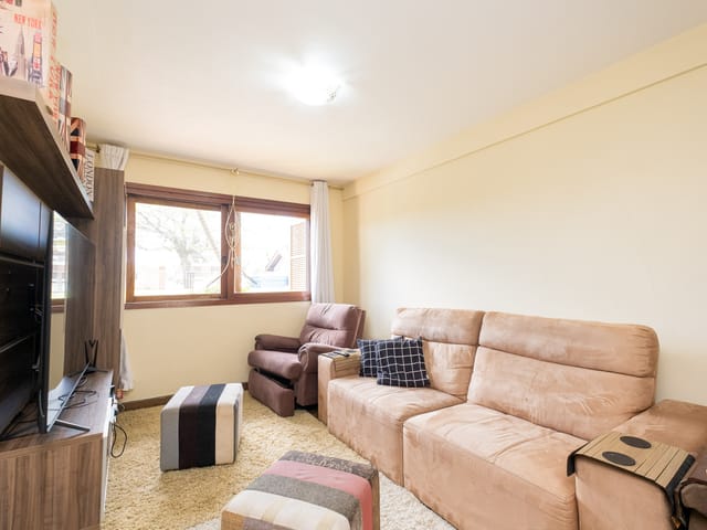 Casa com 273m² 5 quartos e 5 banheiros, à venda, no bairro Areal em Pelotas