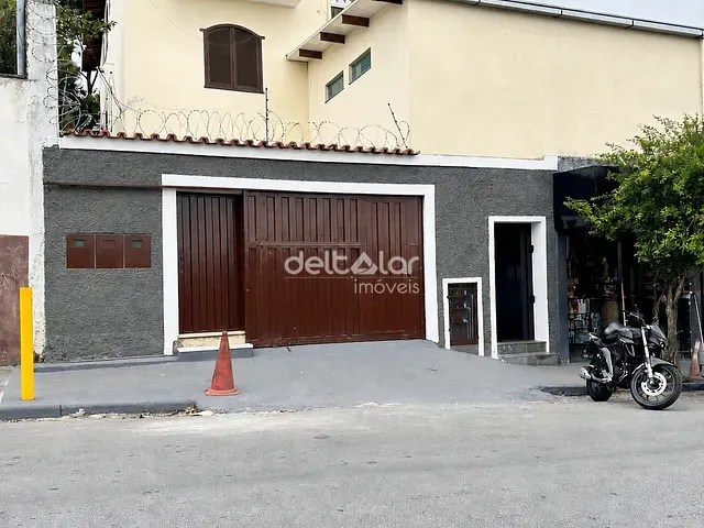 Casa com 328m² 5 quartos e 4 banheiros, para alugar, no bairro Jardim Montanhês em Belo Horizonte