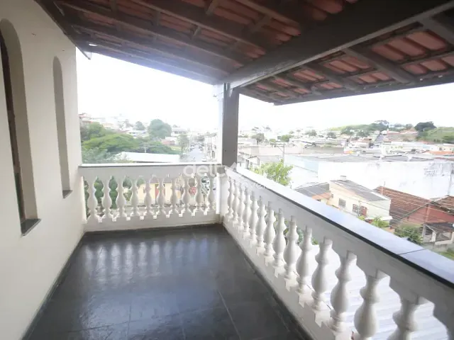 Casa com 328m² 5 quartos e 4 banheiros, para alugar, no bairro Jardim Montanhês em Belo Horizonte