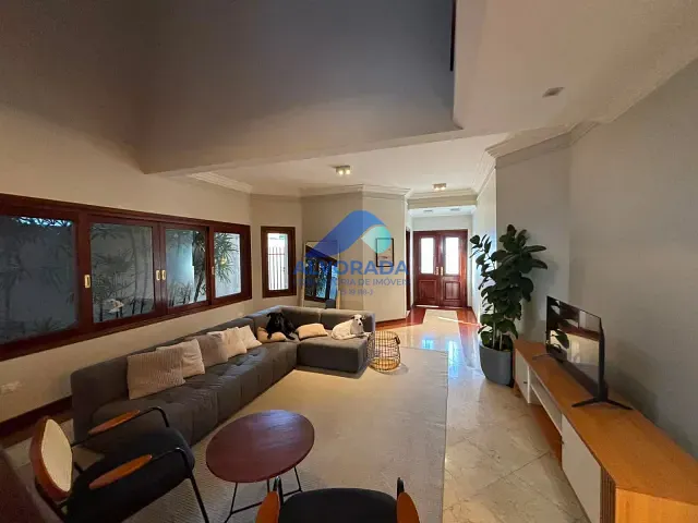 Casa 4 quartos e 6 banheiros, à venda, no bairro Condomínio Sunset Park em São José dos Campos
