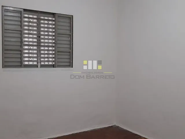 Casa com 280m² 2 quartos e 1 banheiro, à venda, no bairro Vila Menuzzo em Sumaré