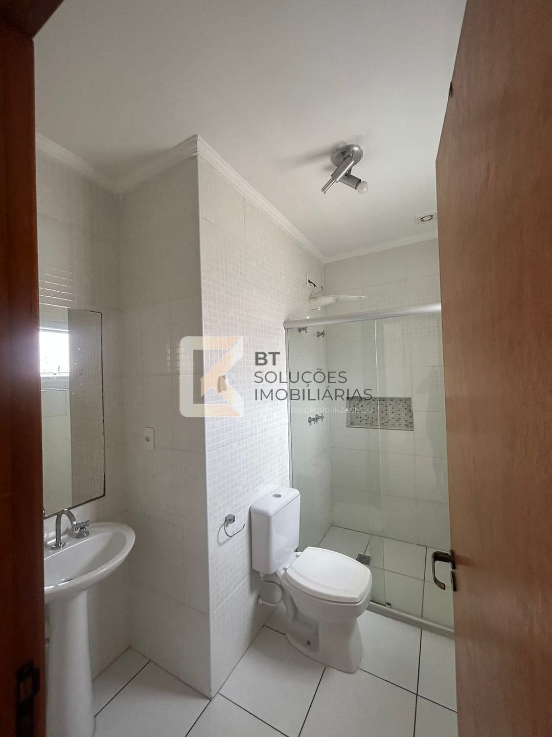 Casa para alugar com 3 quartos, 140m² - Foto 13
