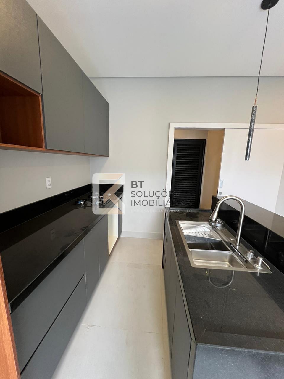 Casa à venda com 3 quartos, 148m² - Foto 6