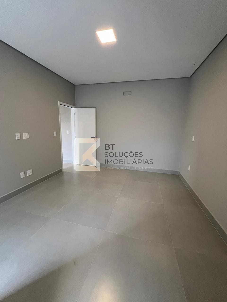 Casa à venda com 3 quartos, 148m² - Foto 12