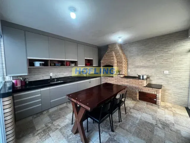 Casa com 300m² 5 quartos e 2 banheiros, à venda, no bairro Altos de Ipeúna em Ipeúna