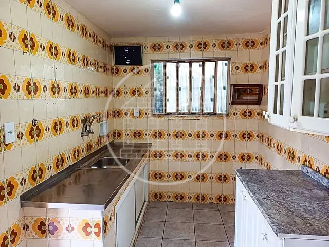 Casa com 330m² 4 quartos e 2 banheiros, à venda, no bairro Interlagos em São Paulo