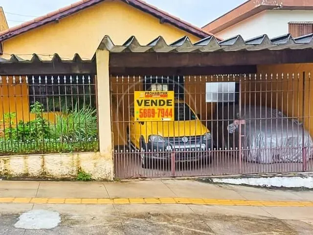 Casa com 330m² 4 quartos e 2 banheiros, à venda, no bairro Interlagos em São Paulo
