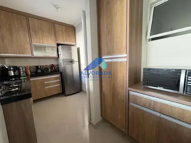Casa 2 quartos e 2 banheiros, à venda, no bairro Águas da Prata em São José dos Campos