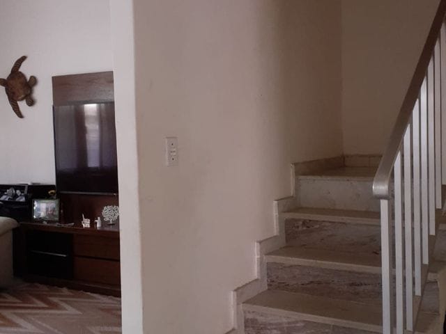 Casa com 300m² 3 quartos e 3 banheiros, à venda, no bairro Costa Barros em Rio de Janeiro