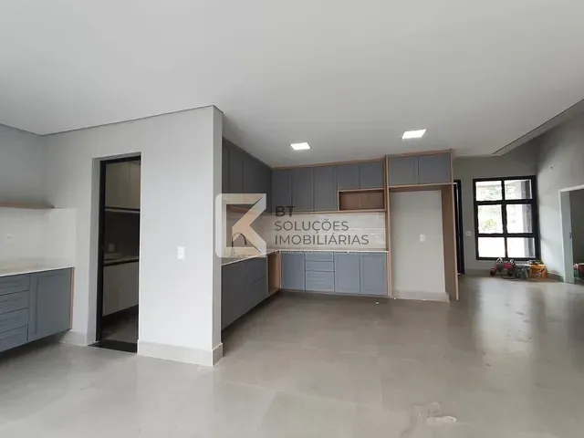 Casa com 336m² 3 quartos e 4 banheiros, à venda, no bairro Jardim Panorama em Indaiatuba