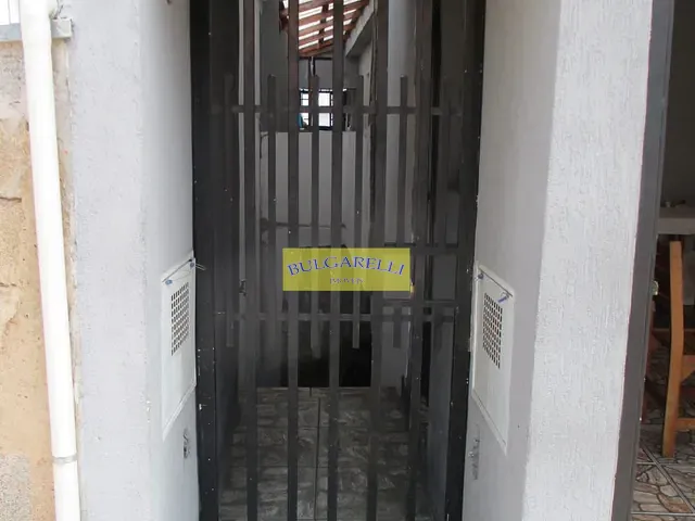 Casa com 120m² 2 quartos e 3 banheiros, à venda, no bairro Jardim Carlos Gomes em Jundiaí