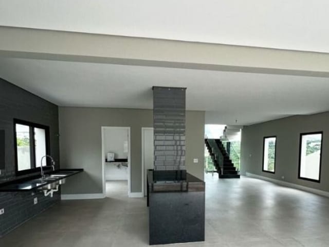 Casa com 384m² 3 quartos e 5 banheiros, à venda, no bairro Sítio do Morro em Santana de Parnaíba