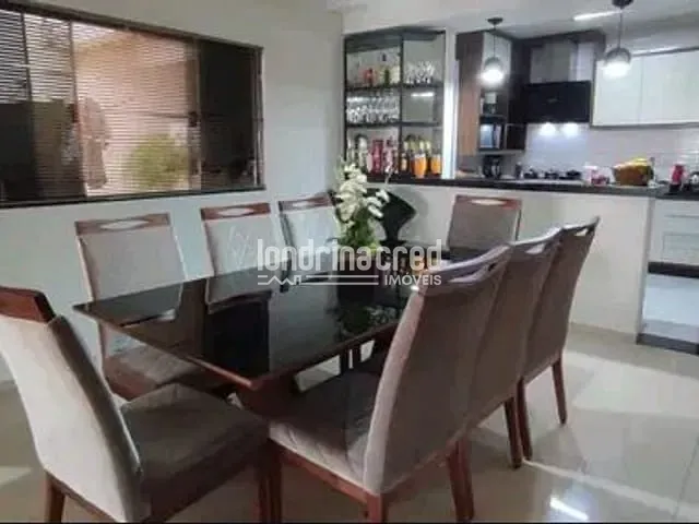 Casa 3 quartos e 2 banheiros, à venda, no bairro Jardim Nova Baroneza em Arapongas
