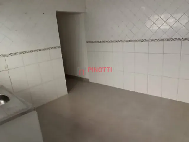 Casa 2 quartos e 1 banheiro, à venda, no bairro Jardim Valdibia em São Bernardo do Campo