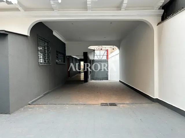 Casa com 960m², para alugar, no bairro Centro em Londrina