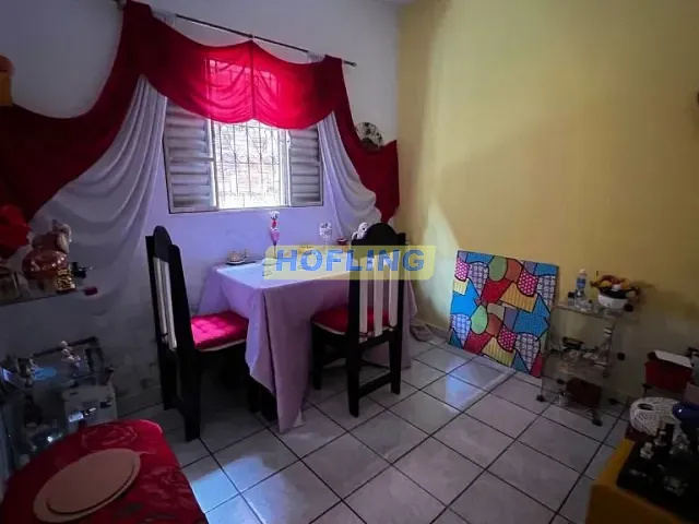 Casa com 125m² 2 quartos e 1 banheiro, à venda, no bairro Parque Mãe Preta em Rio Claro