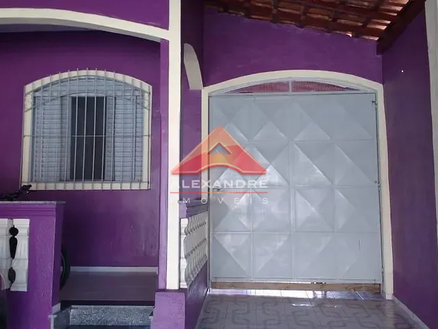 Casa com 250m² 2 quartos e 1 banheiro, à venda, no bairro Jardim Ismênia em São José dos Campos
