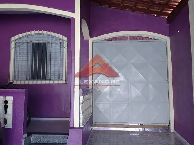 Casa com 250m² 2 quartos e 1 banheiro, à venda, no bairro Jardim Ismênia em São José dos Campos