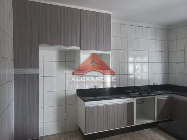 Casa com 125m² 3 quartos e 2 banheiros, à venda, no bairro Vila Tesouro em São José dos Campos