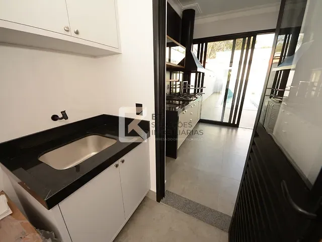 Casa com 300m² 3 quartos e 4 banheiros, à venda, no bairro Jardim Residencial Viena em Indaiatuba