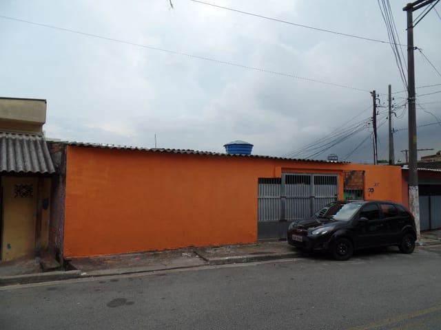Casa com 340m² 5 quartos e 3 banheiros, à venda, no bairro Padroeira em Osasco