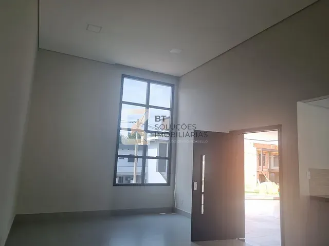 Casa com 300m² 3 quartos e 3 banheiros, à venda, no bairro Jardins Di Roma em Indaiatuba