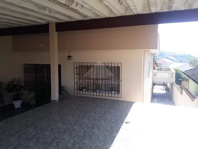 Casa com 509m² 2 quartos e 2 banheiros, à venda, no bairro Matriz em Mauá