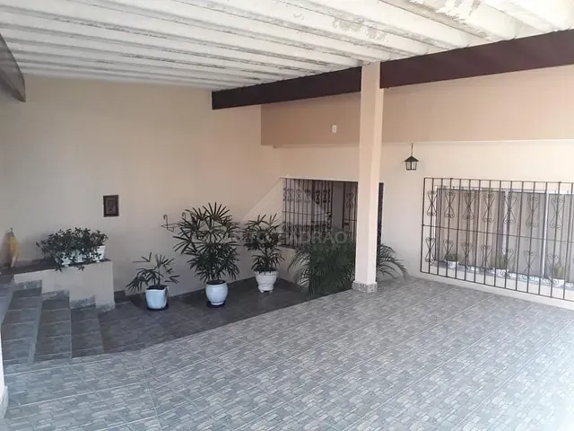 Casa com 509m² 2 quartos e 2 banheiros, à venda, no bairro Matriz em Mauá