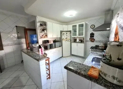 Casa, 5 quartos, 270 m² - Foto 10