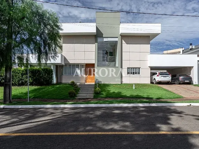 Casa com 418m² 3 quartos e 4 banheiros, à venda, no bairro H.U. em Londrina