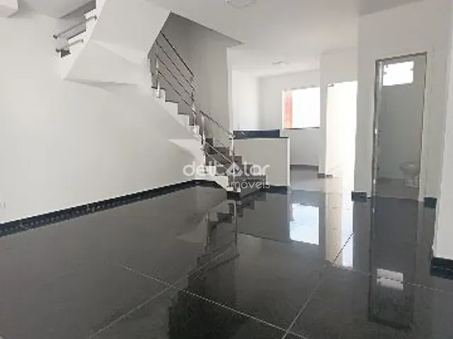 Casa com 155m² 3 quartos e 3 banheiros, à venda, no bairro Santa Branca em Belo Horizonte