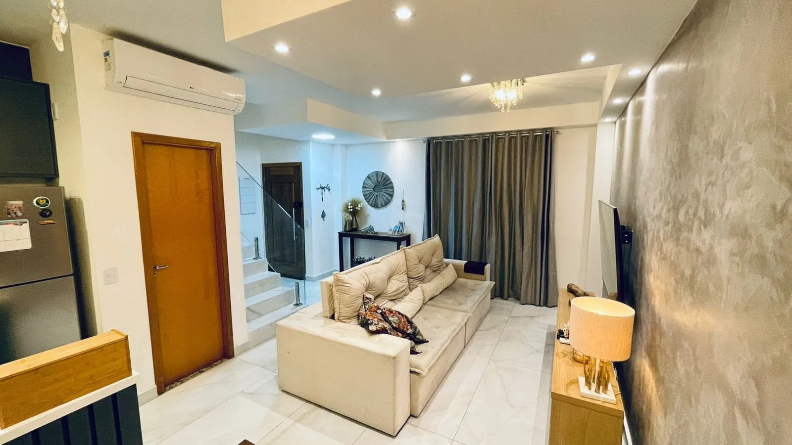 Casa, 3 quartos, 94 m² - Foto 1