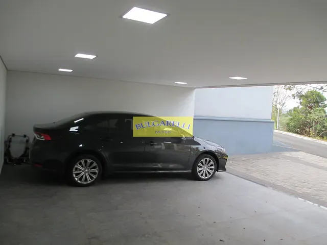 Casa com 500m² 3 quartos e 3 banheiros, à venda, no bairro Jardim Dona Donata em Jundiaí