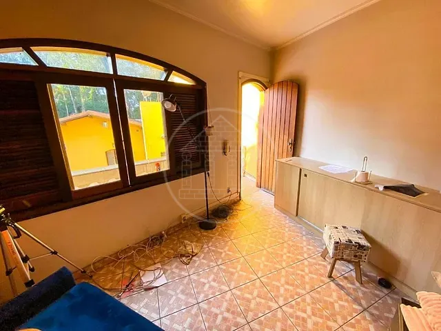 Casa com 450m² 3 quartos e 2 banheiros, à venda, no bairro Jardim Cruzeiro em São Paulo