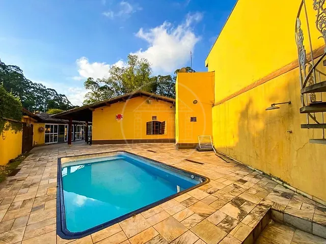 Casa com 450m² 3 quartos e 2 banheiros, à venda, no bairro Jardim Cruzeiro em São Paulo
