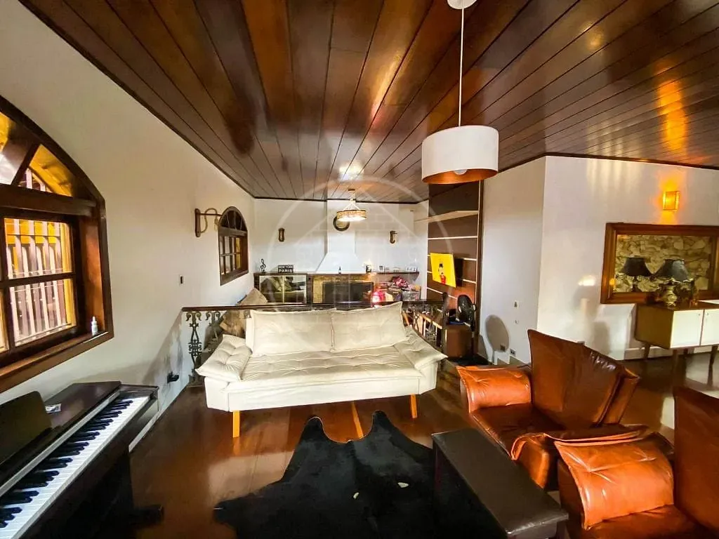 Casa, 3 quartos, 200 m² - Foto 13