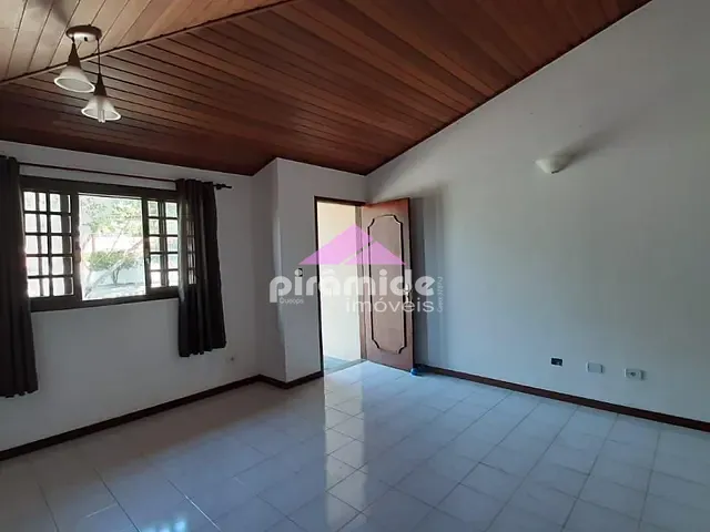 Casa com 125m² 3 quartos e 2 banheiros, à venda ou para alugar, no bairro Jardim das Indústrias em São José dos Campos
