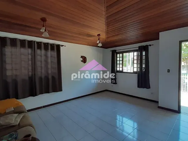 Casa com 125m² 3 quartos e 2 banheiros, à venda ou para alugar, no bairro Jardim das Indústrias em São José dos Campos