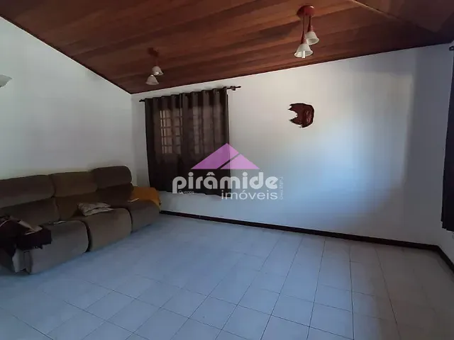 Casa com 125m² 3 quartos e 2 banheiros, à venda ou para alugar, no bairro Jardim das Indústrias em São José dos Campos