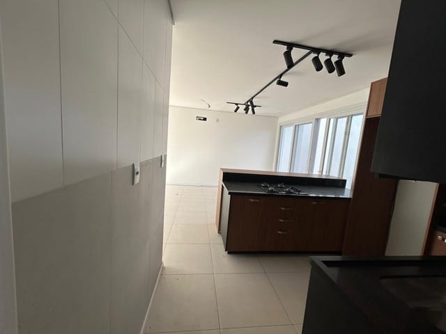 Casa com 340m² 3 quartos e 4 banheiros, à venda, no bairro Areal em Pelotas