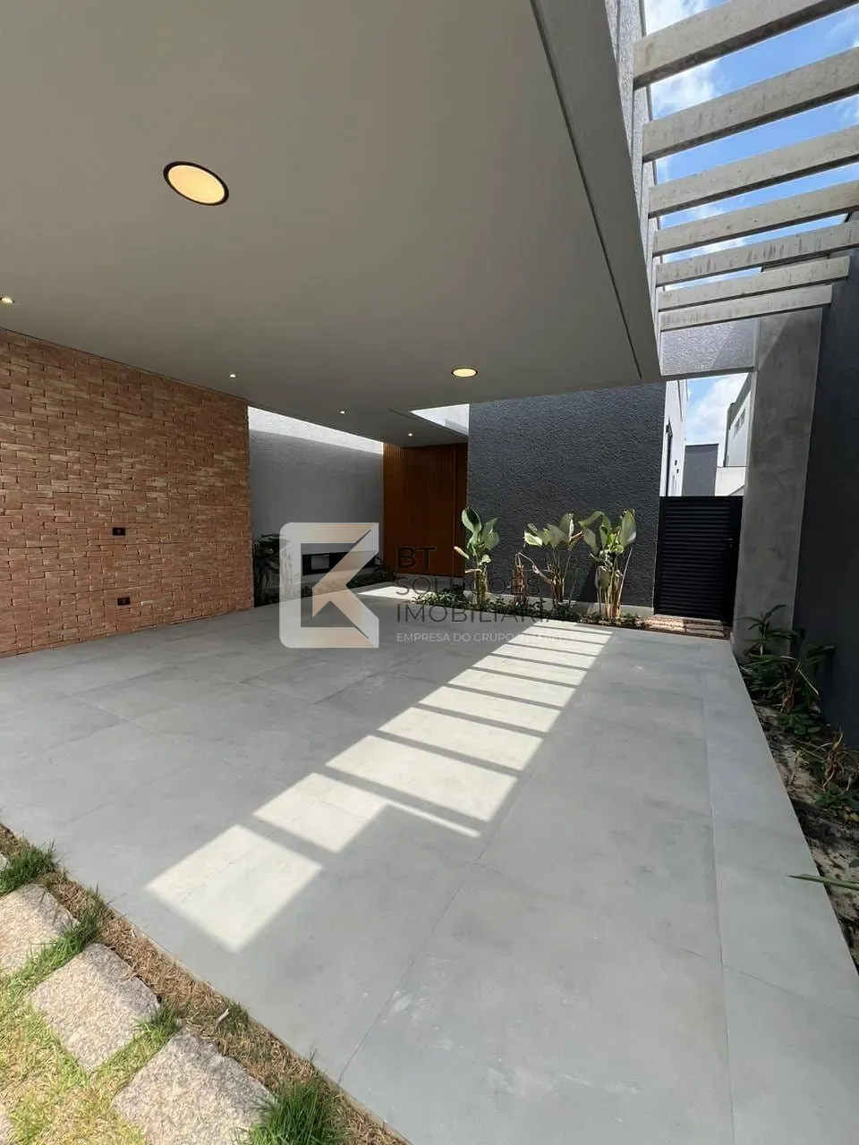 Casa, 3 quartos, 210 m² - Foto 2