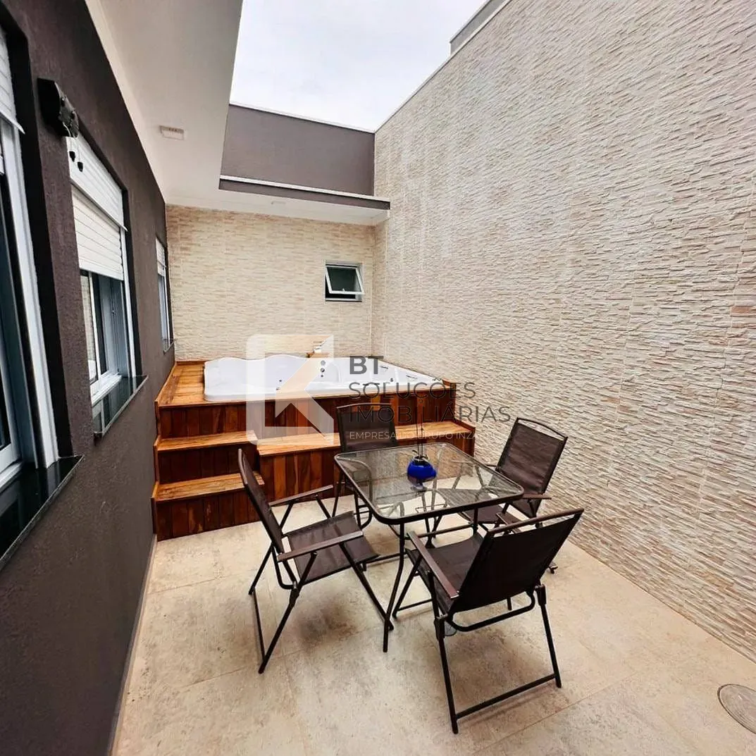 Casa, 3 quartos, 107 m² - Foto 1