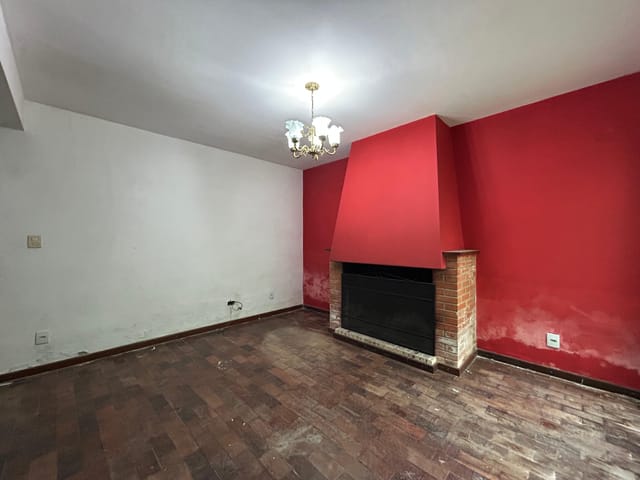 Casa com 150m² 3 quartos e 3 banheiros, à venda, no bairro Centro em Pelotas