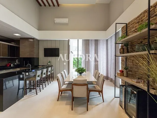 Casa com 429m² 3 quartos e 5 banheiros, à venda, no bairro Terra Bonita em Londrina
