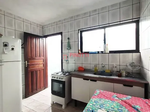 Casa 2 quartos e 1 banheiro, à venda, no bairro Vila Alvinópolis em São Bernardo do Campo