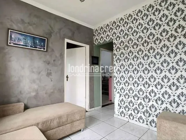Casa com 300m² 3 quartos e 2 banheiros, à venda, no bairro Vila Romana em Ibiporã